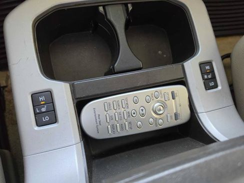 Used 2008 Toyota Sequoia Platinum AWD/4WD image 26