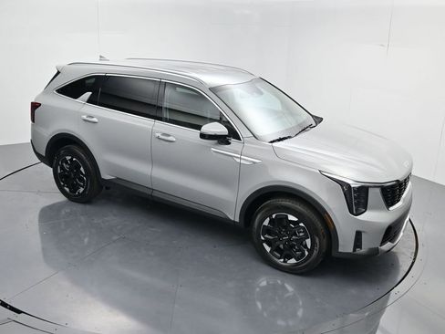 Certified 2026 Kia Sorento S AWD/4WD image 42