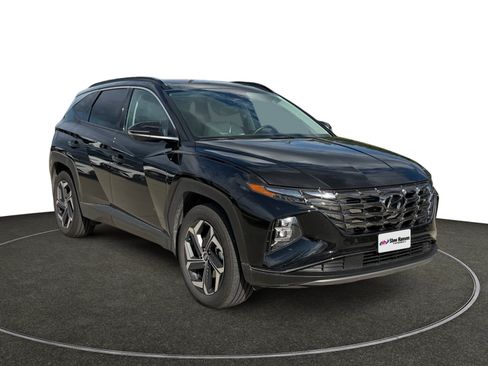 Used 2024 Hyundai Tucson Limited AWD/4WD image 9