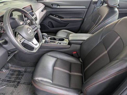 Used 2025 Nissan Altima 2.5 SR AWD/4WD image 23