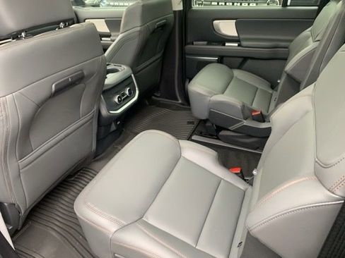 New 2025 Ford Expedition Max Platinum w/ Driver's Package image 28