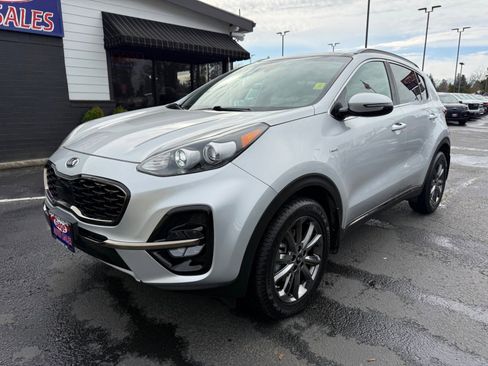 Used 2020 Kia Sportage S w/ S Premium Package image 3