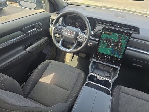 Used 2026 GMC Terrain Elevation AWD/4WD image 33