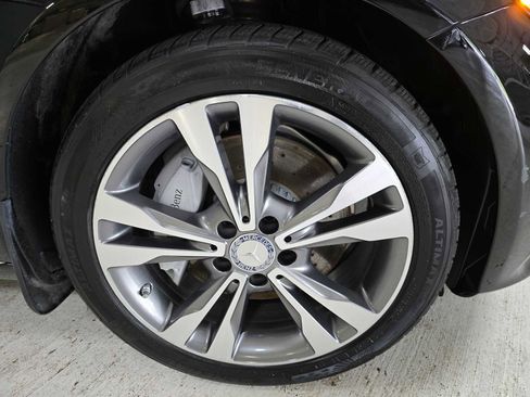 Used 2016 Mercedes-Benz C 350e Sedan image 9