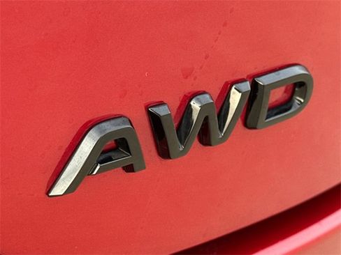 Used 2024 Honda Pilot TrailSport image 12