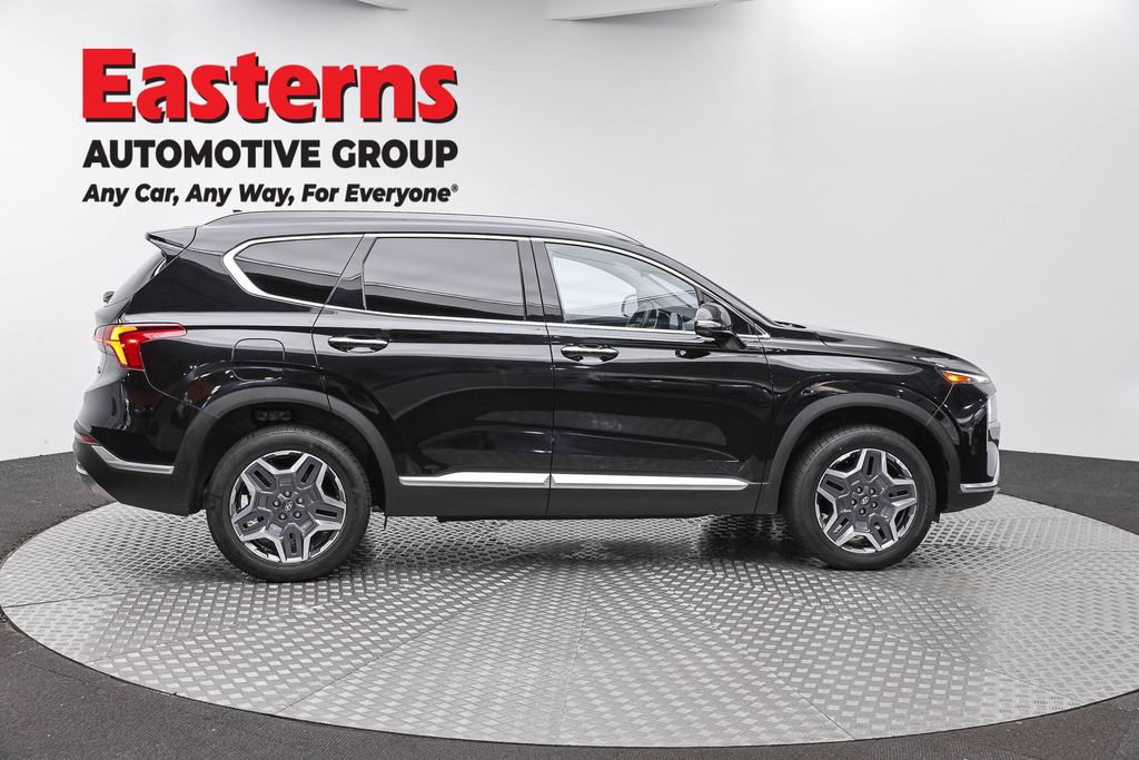 Used 2023 Hyundai Santa Fe Limited AWD/4WD image 5