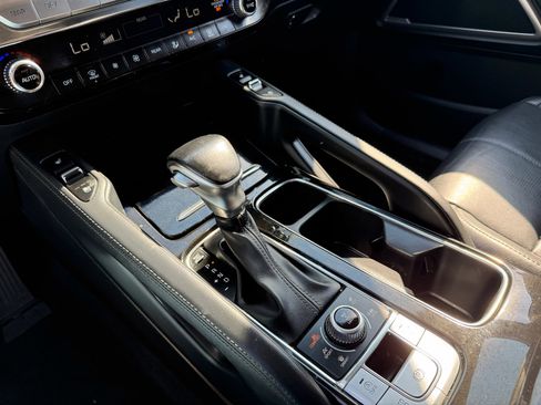 Used 2020 Kia Telluride EX image 17