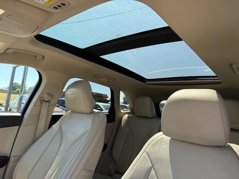 Used 2017 Lincoln MKC Select w/ Select Plus Package image 34