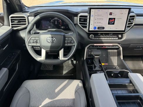 Used 2025 Toyota Tundra Limited image 10