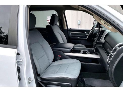 Used 2020 RAM 1500 Big Horn image 7