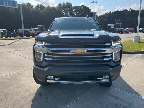 Used 2022 Chevrolet Silverado 2500 High Country w/ Safety Package II AWD/4WD image 12
