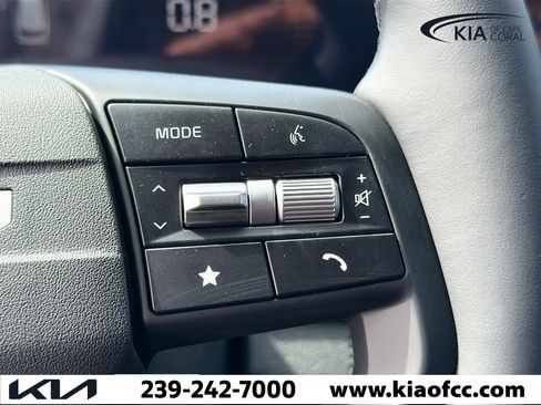 New 2026 Kia Sportage EX FWD image 35