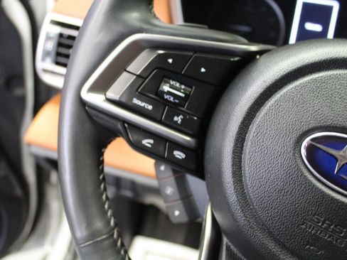 Used 2022 Subaru Legacy Touring XT image 9