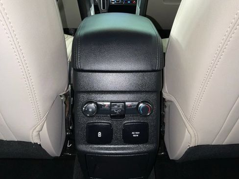 Used 2018 Ford Explorer Limited FWD image 18