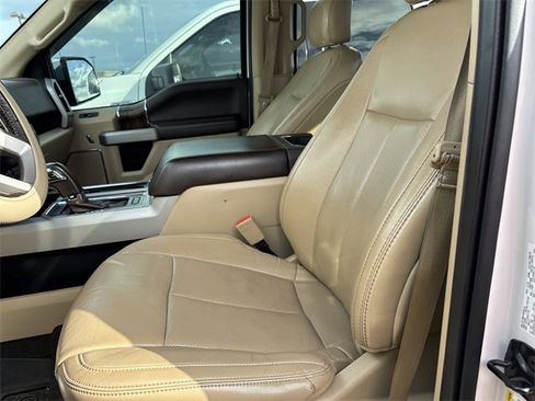 Used 2019 Ford F150 Lariat w/ Equipment Group 502A Luxury image 12