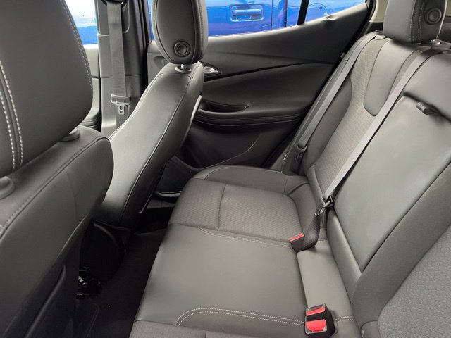 Used 2023 Buick Encore GX Select w/ Sport Touring Package FWD image 8