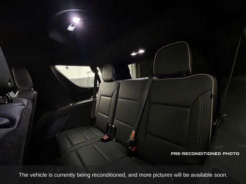 Used 2022 Chevrolet Tahoe Premier w/ Max Trailering Package image 13