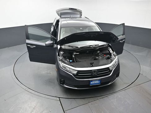 Certified 2023 Honda Odyssey Touring image 59