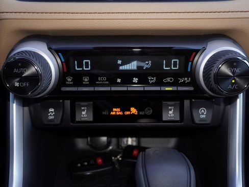 New 2025 Toyota RAV4 XLE image 15