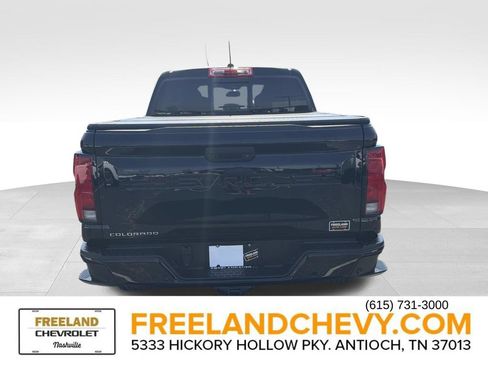Used 2025 Chevrolet Colorado Z71 w/ Z71 Convenience Package 2 AWD/4WD image 4