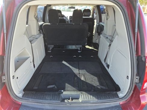 Used 2014 Dodge Grand Caravan American Value Package image 20
