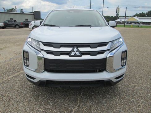 Used 2025 Mitsubishi Outlander Sport ES AWD/4WD image 31