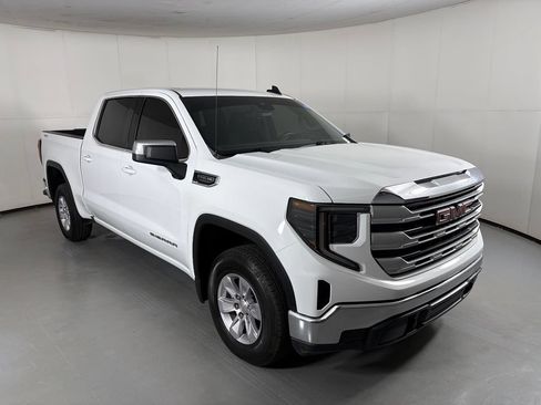 Certified 2026 GMC Sierra 1500 SLE w/ Preferred Package AWD/4WD image 2