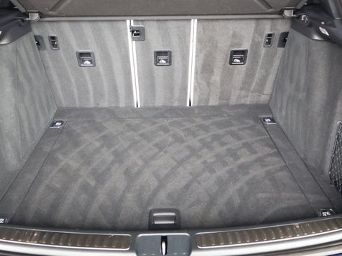 Certified 2023 Porsche Macan Turbo AWD/4WD image 21