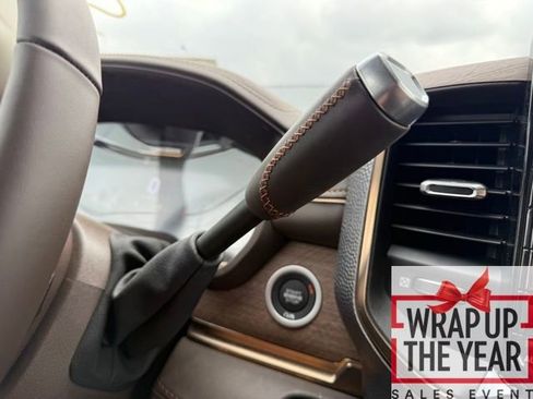 Used 2025 RAM 3500 Longhorn image 21