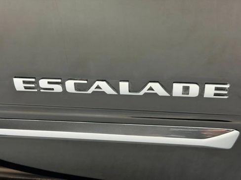 Used 2008 Cadillac Escalade AWD image 9