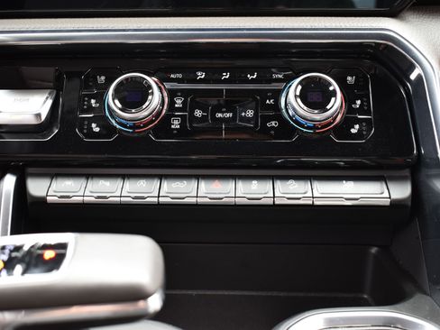 Used 2023 GMC Sierra 1500 Denali image 37