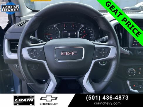 Used 2024 GMC Terrain SLE image 17
