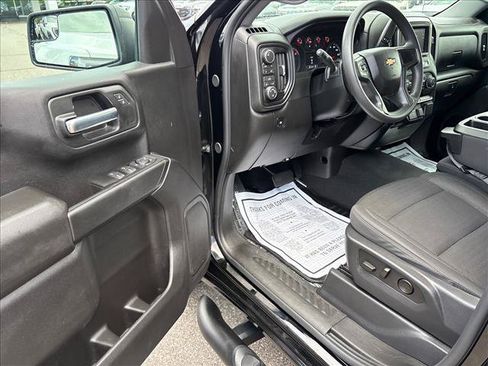 Certified 2026 Chevrolet Silverado 1500 Custom w/ Turbomax Blackout Package AWD/4WD image 10