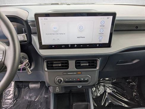 New 2025 Ford Maverick XL w/ Equipment Group 101A image 12