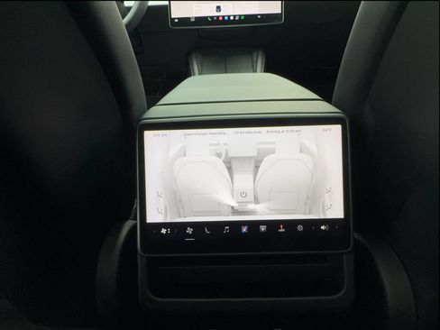 Used 2024 Tesla Model 3 Long Range AWD/4WD image 31