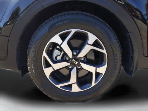 Certified 2021 Kia Sportage LX w/ LX Fwd Popular Package image 11