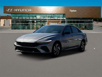New 2025 Hyundai Elantra SEL