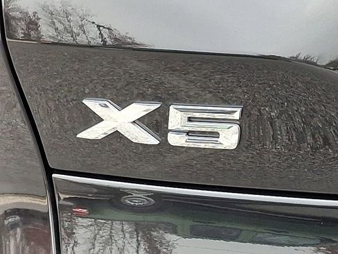 Used 2024 BMW X5 xDrive40i w/ Premium Package image 30
