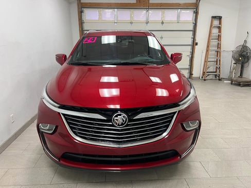 Used 2024 Buick Enclave Premium image 11