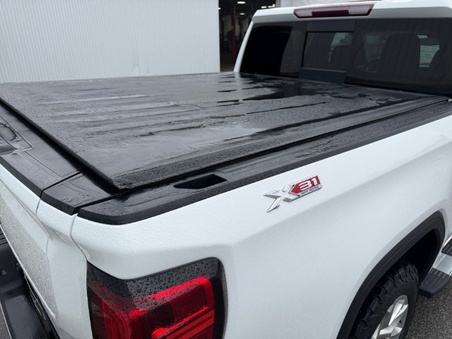 Used 2021 GMC Sierra 1500 SLT w/ SLT Premium Plus Package AWD/4WD image 17
