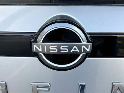 Certified 2023 Nissan Pathfinder SL w/ SL Premium Package image 30