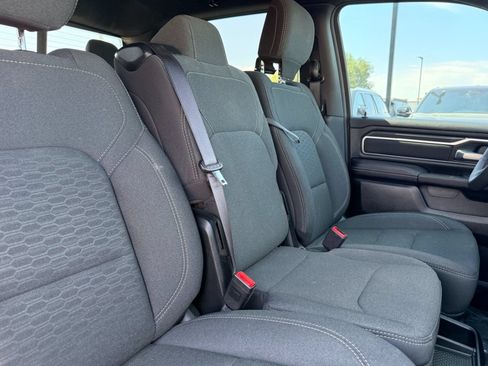 Used 2025 RAM 1500 Big Horn AWD/4WD image 24