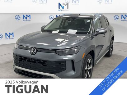 New 2025 Volkswagen Tiguan SE