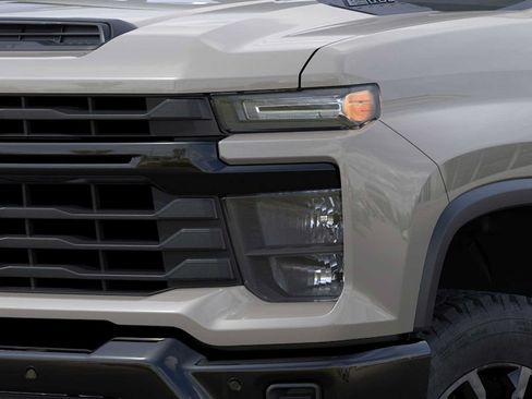 New 2026 Chevrolet Silverado 2500 Custom w/ Custom Value Package AWD/4WD image 10