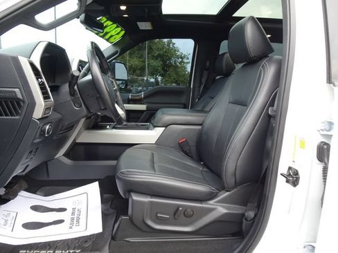 Used 2022 Ford F250 Lariat w/ Lariat Ultimate Package AWD/4WD image 10