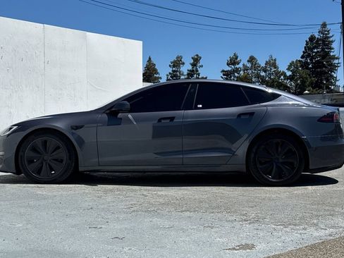 Used 2022 Tesla Model S AWD/4WD image 6