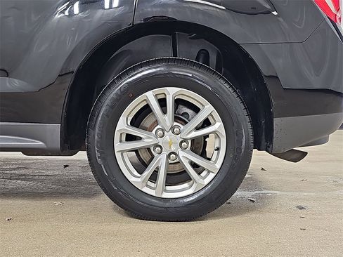 Certified 2017 Chevrolet Equinox LT w/ Convenience Package image 37