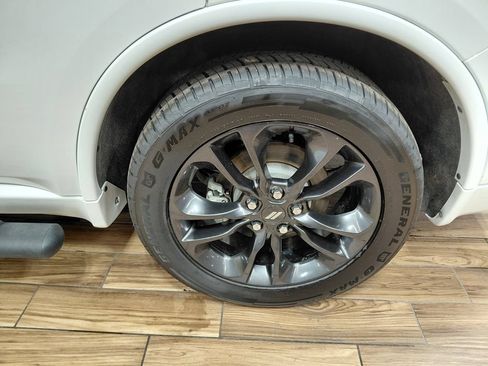 Used 2024 Dodge Durango R/T AWD/4WD image 16
