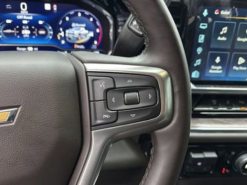 Used 2024 Chevrolet Silverado 2500 LTZ w/ LTZ Premium Package image 24