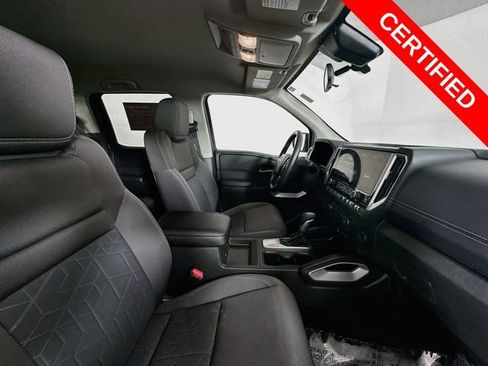 Used 2025 Nissan Frontier SV RWD image 27